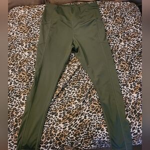 Olive Green Aero High-Waisted Leggings